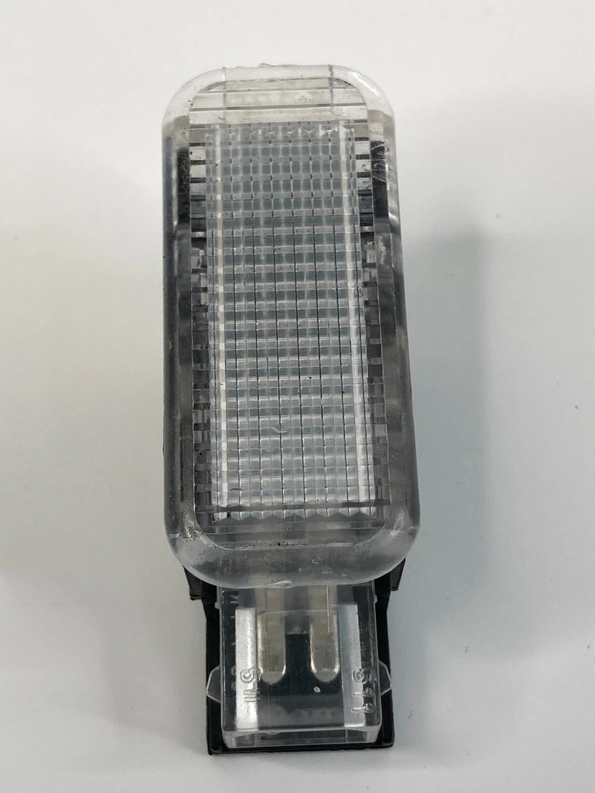 2009-2012 AUDI A4 QUATTRO REAR TRUNK FLOOR COURTESY LIGHT LAMP 4B094741 OEM