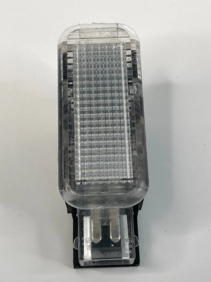 2009-2012 AUDI A4 QUATTRO REAR TRUNK FLOOR COURTESY LIGHT LAMP 4B094741 OEM