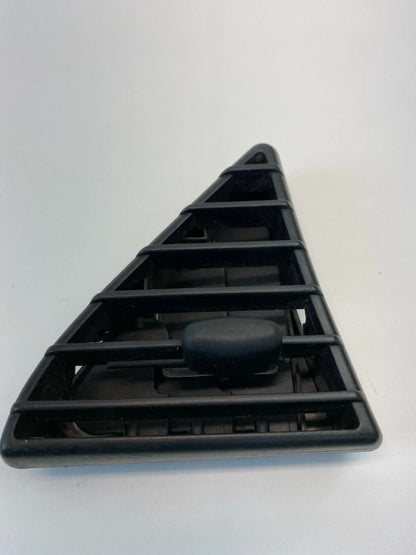 04 05 06 07 Buick Rendezvous Center Dash A/C Air Vent Duct Deflector Grille OEM