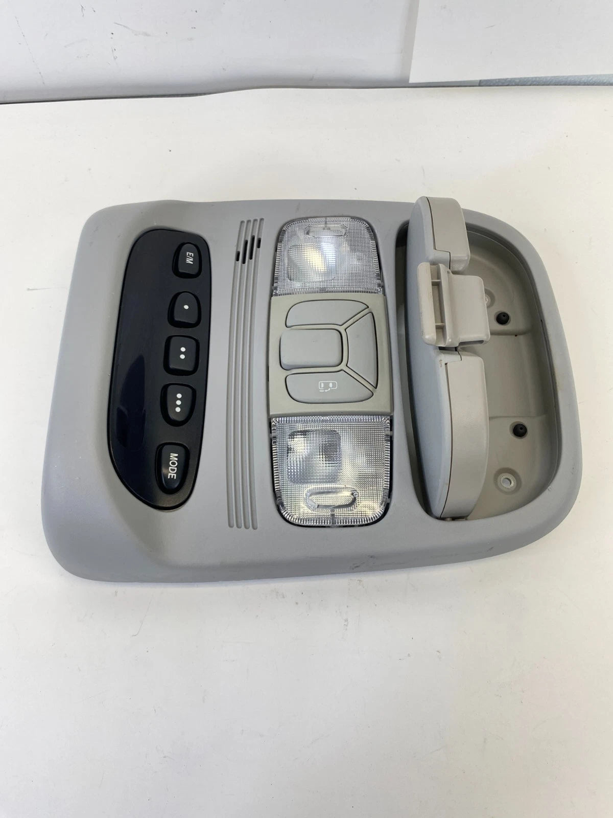 04-10 TOYOTA SIENNA OVERHEAD CONSOLE DOME LIGHT POWER SLIDING DOORS SWITCH OEM