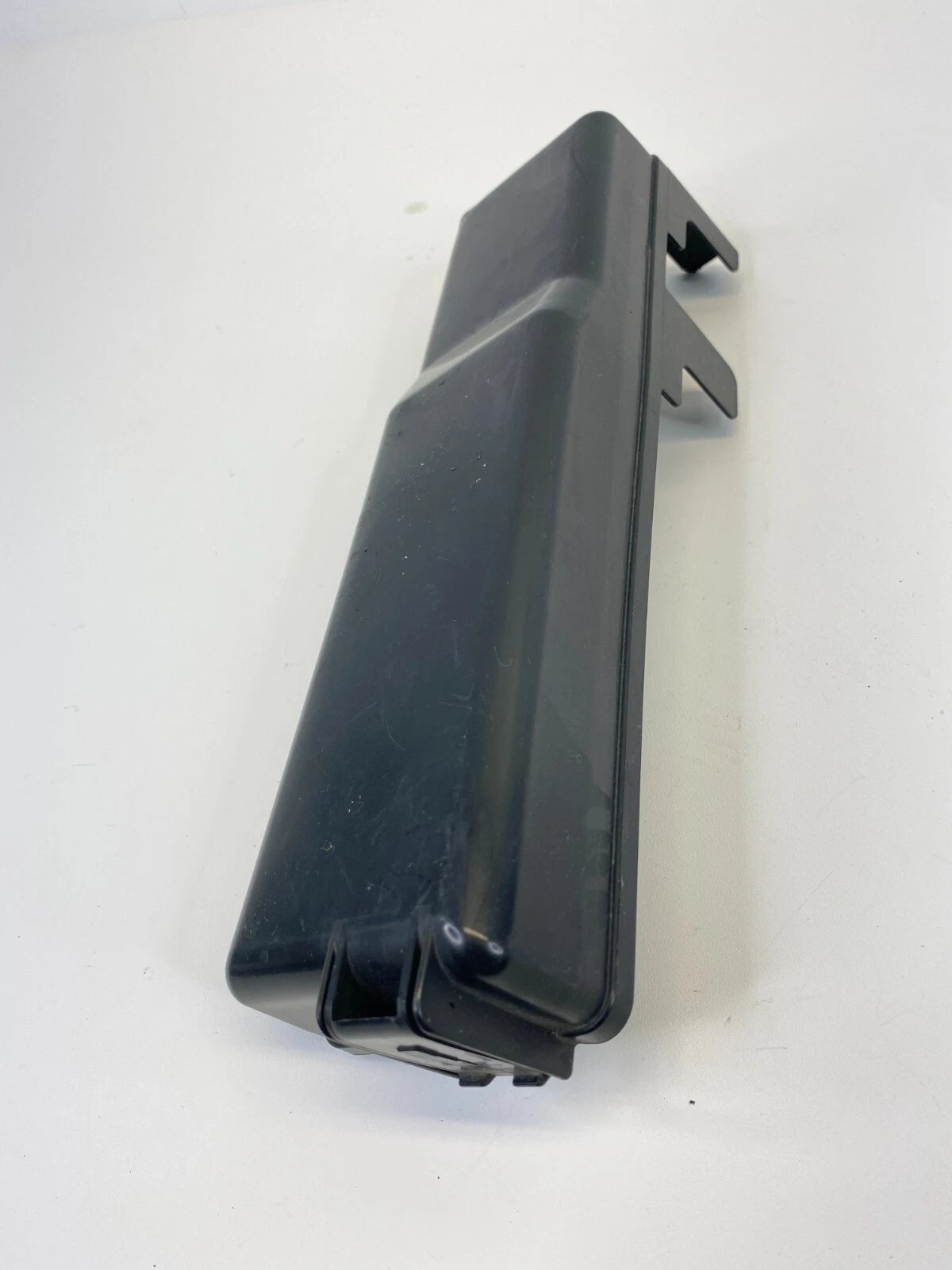 2001 2002 2003 MAZDA MPV ENGINE FUSE BOX RELAY MAIN LID COVER TOP CAP OEM