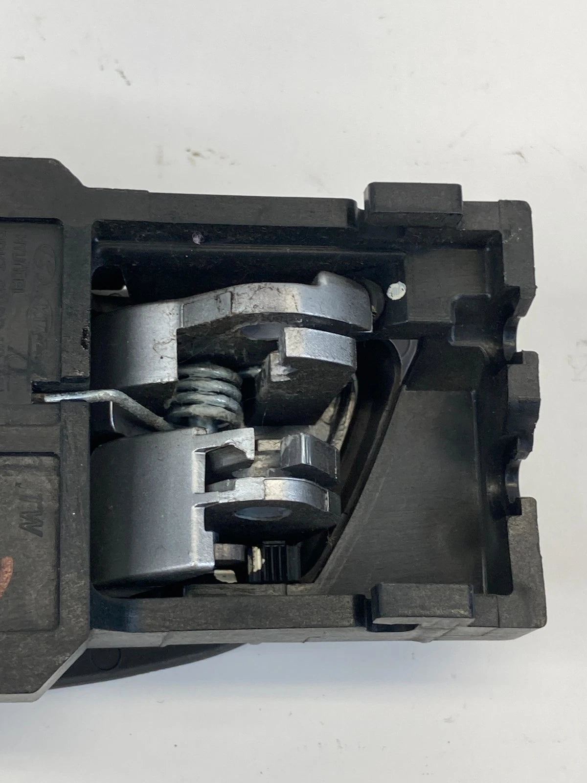 2012-2017 HYUNDAI ACCENT FRONT RIGHT SIDE INSIDE INTERIOR DOOR HANDLE 82623RB000