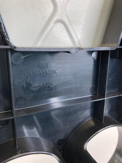 2001-2004 Nissan Pathfinder Rear Center Console Dual Cup Holder Cupholder OEM