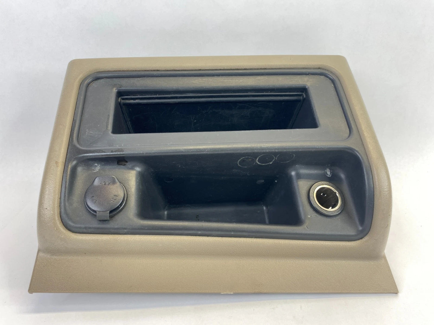 2003-2006 CHEVROLET TAHOE SIERRA YUKON DASH CENTER CUBBY INSERT STORAGE OEM