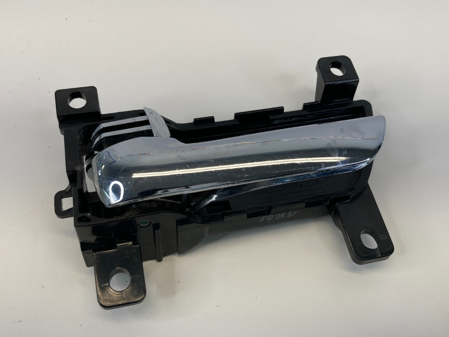 2011 2012 2013 Kia Sorento Front Left Side Interior Door Handle 82613-2P000 OEM