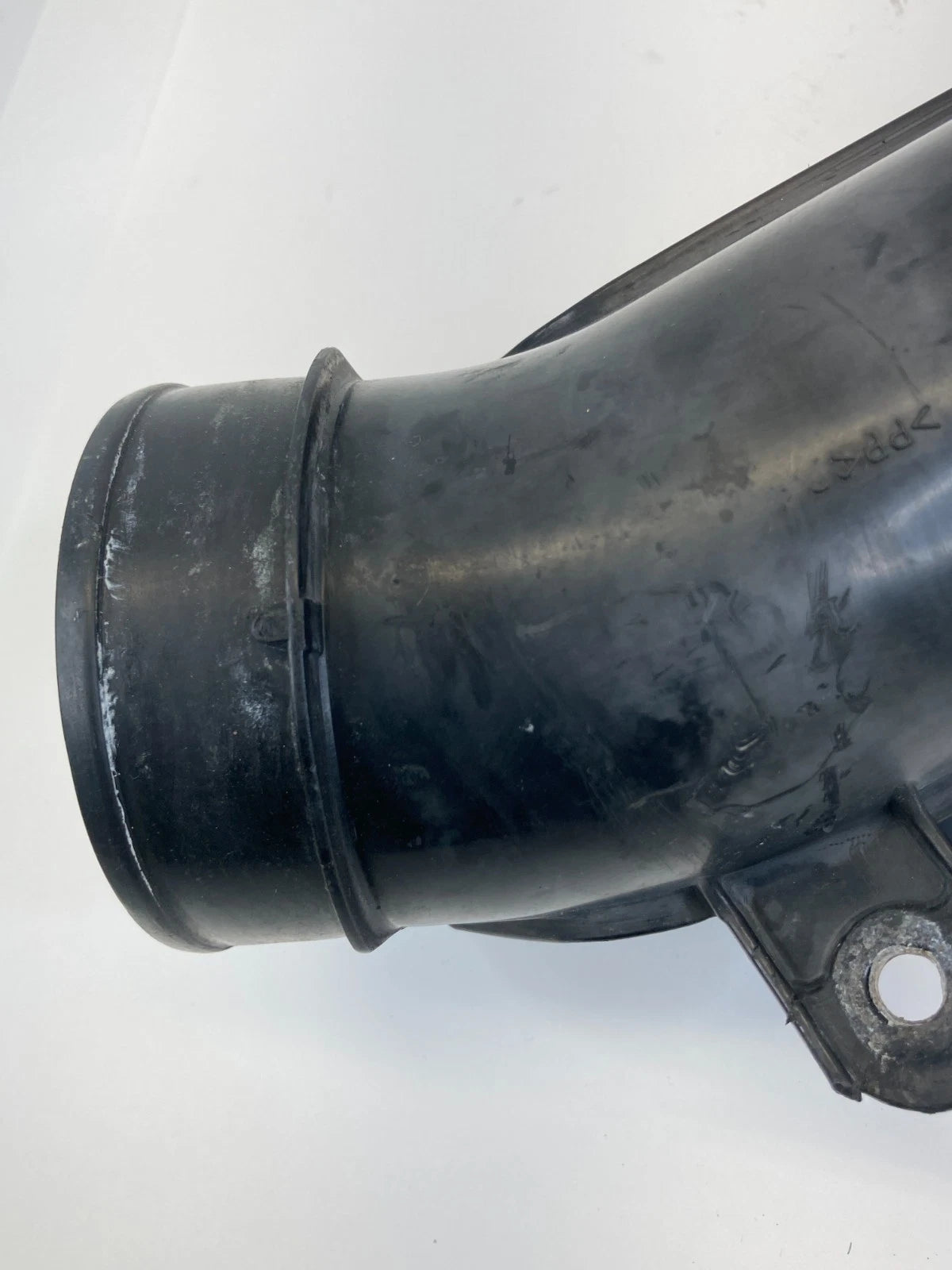 2006 2007 2008 INFINITI M35 AIR INTAKE TUBE RESONATOR BOX W/ HOSE OEM