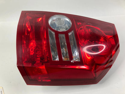 08-10 CHRYSLER 300 PASSENGER RIGHT REAR TAIL LIGHT LAMP BRAKE REVERSE LENS OEM