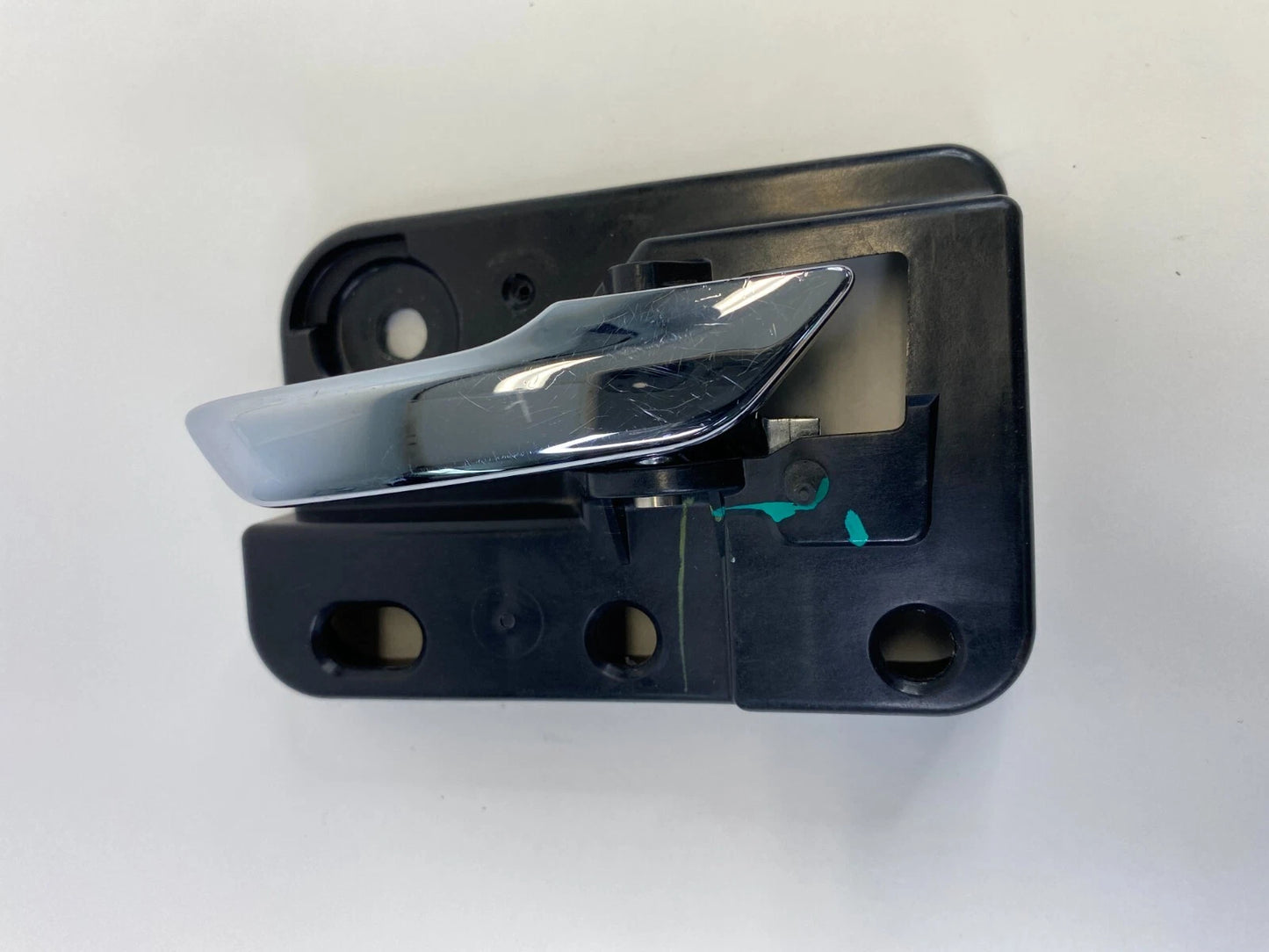 09 10 DODGE JOURNEY FRONT RIGHT PASSENGER SIDE INSIDE DOOR HANDLE 962099-102 OEM