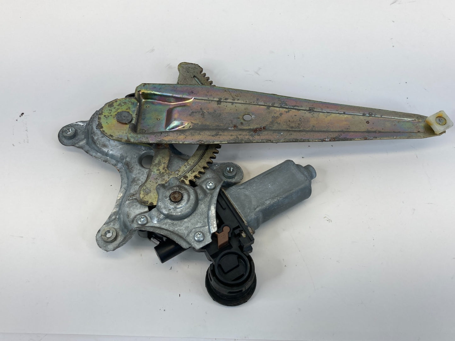 2002-2006 Toyota Camry Rear Left Back Door Window Motor w/ Regulator 85710-AA050