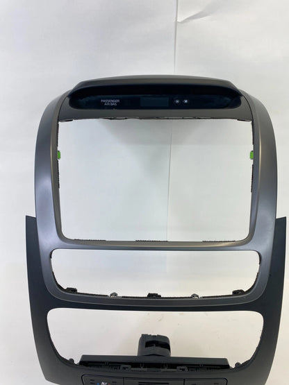 20014 2015 KIA SORENTO CENTER DASH RADIO & CLIMATE CONTROL TRIM BEZEL W/ CLOCK