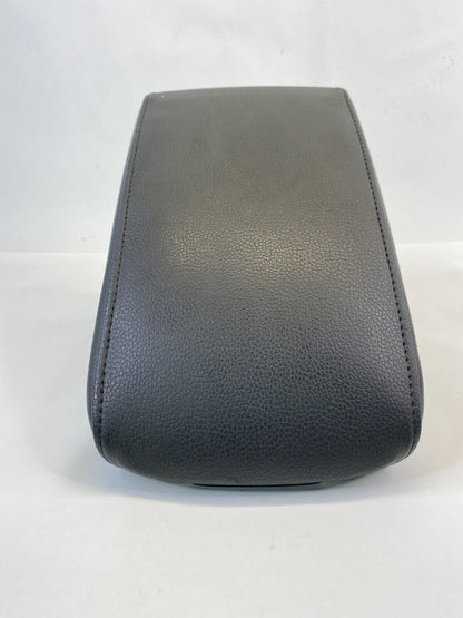 2013-2016 Volkswagen Jetta Center Console Armrest Arm Rest Cover Lid 5C6-864-207