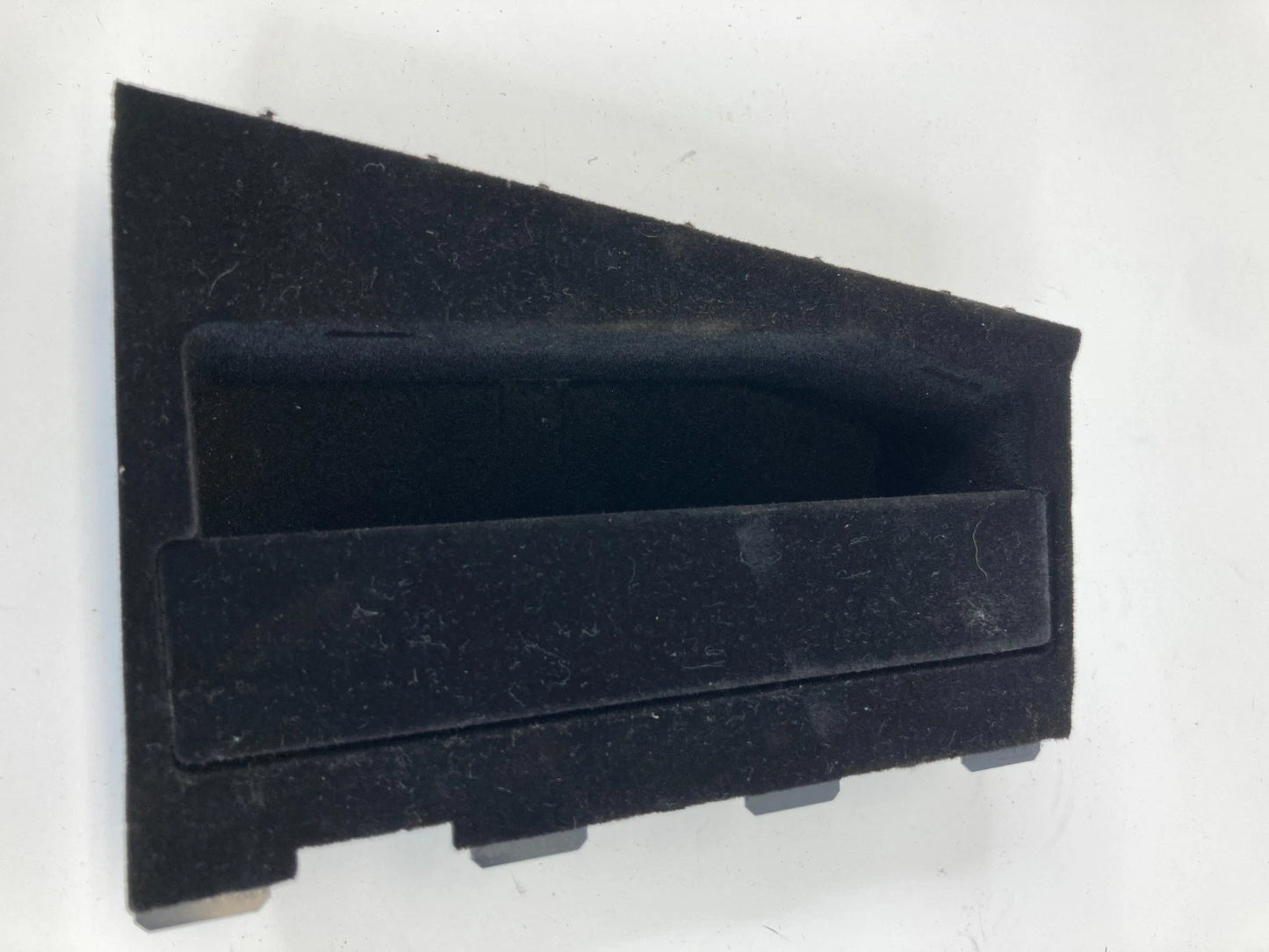 2006 MERCEDES-BENZ CLS500 FRONT CENTER CONSOLE ARMREST COMPARTMENT STORAGE TRAY