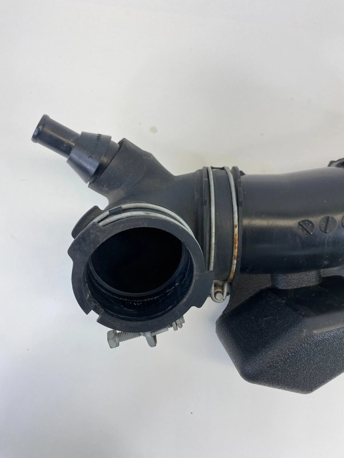 2010-2015 TOYOTA PRIUS AIR INTAKE INLET TUBE HOSE OEM FACTORY 17880-37100