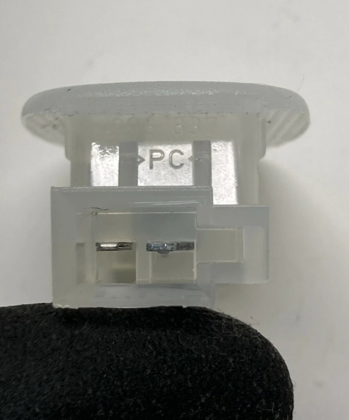 2001-2005 MERCEDES-BENZ C320 LEFT INTERIOR COURTESY LIGHT MAP LAMP 208820050 OEM