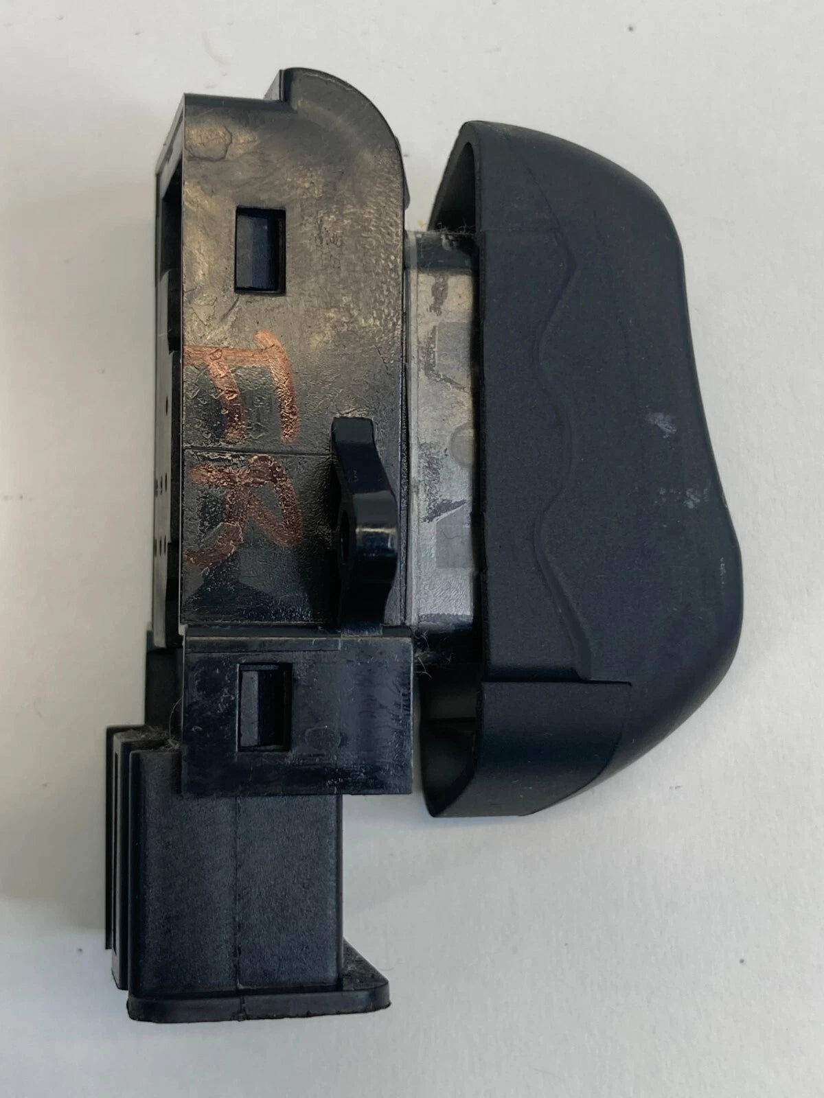 2004-2008 ACURA TL FRONT RIGHT PASSENGER POWER DOOR LOCK CONTROL SWITCH OEM