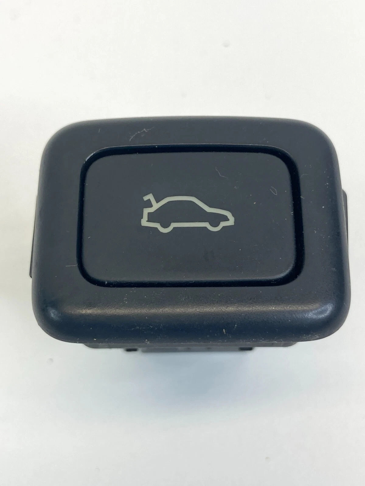 2003-2011 SAAB 9-3 SEDAN TRUNK LID OPENER RELEASE LOCK CONTROL SWITCH 12787917