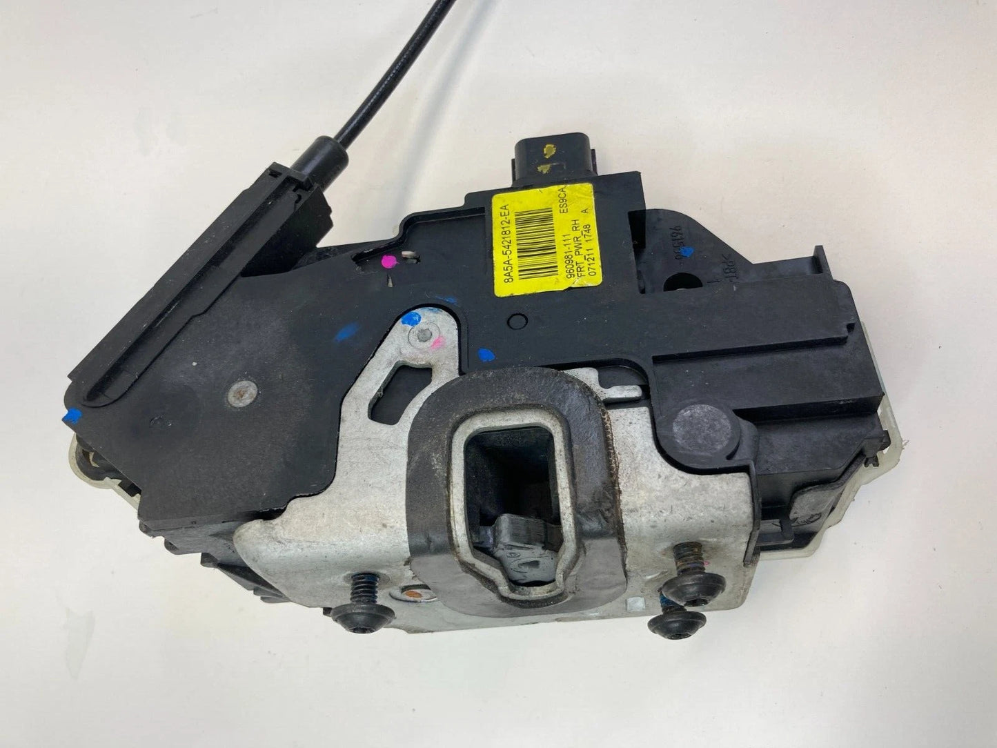 2010-2019 FORD TAURUS FRONT RIGHT SIDE DOOR LOCK LATCH ACTUATOR 8A5A-5421812-EA