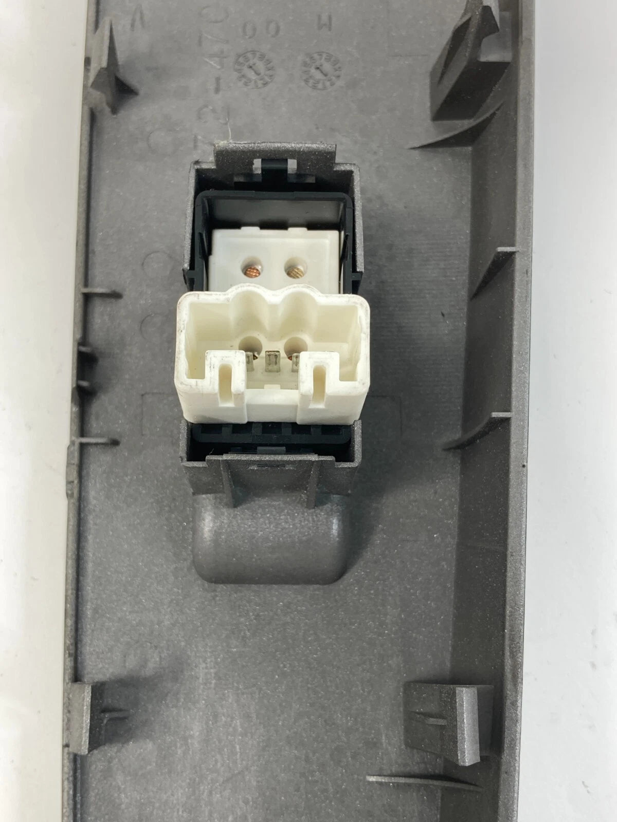 2004-2009 TOYOTA PRIUS REAR LEFT DOOR WINDOW CONTROL SWITCH BEZEL OEM 7427247050