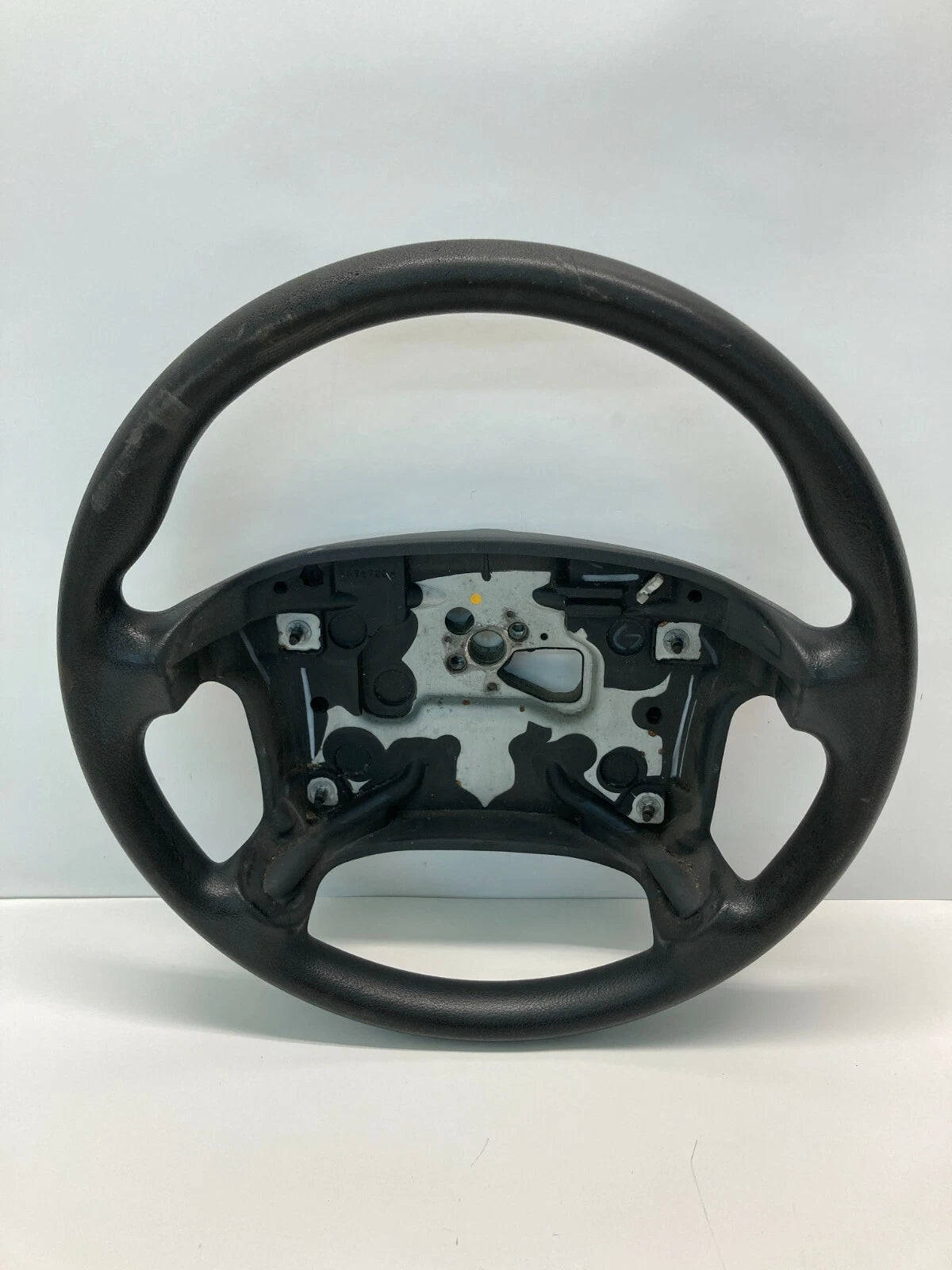 1995 PONTIAC BONNEVILLE SE STEERING WHEEL DRIVER SIDE GRIP ASSEMBLY 16757225 OEM