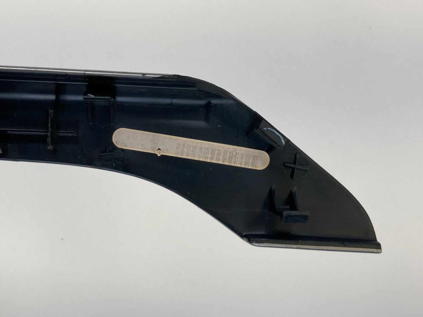05-09 PONTIAC G6 FRONT RIGHT INTERIOR DOOR PULL HANDLE MOLDING BEZEL TRIM OEM