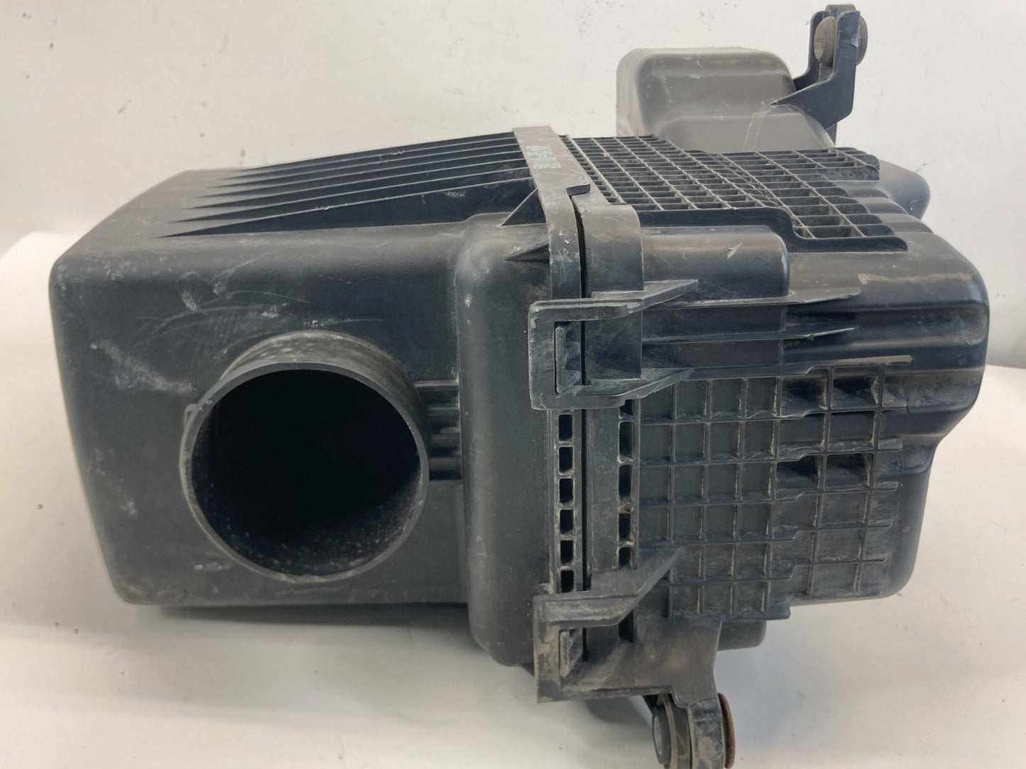 2014 2015 2016 Kia Soul 1.6L L4 Air Filter Intake Cleaner Box Housing Assy OEM