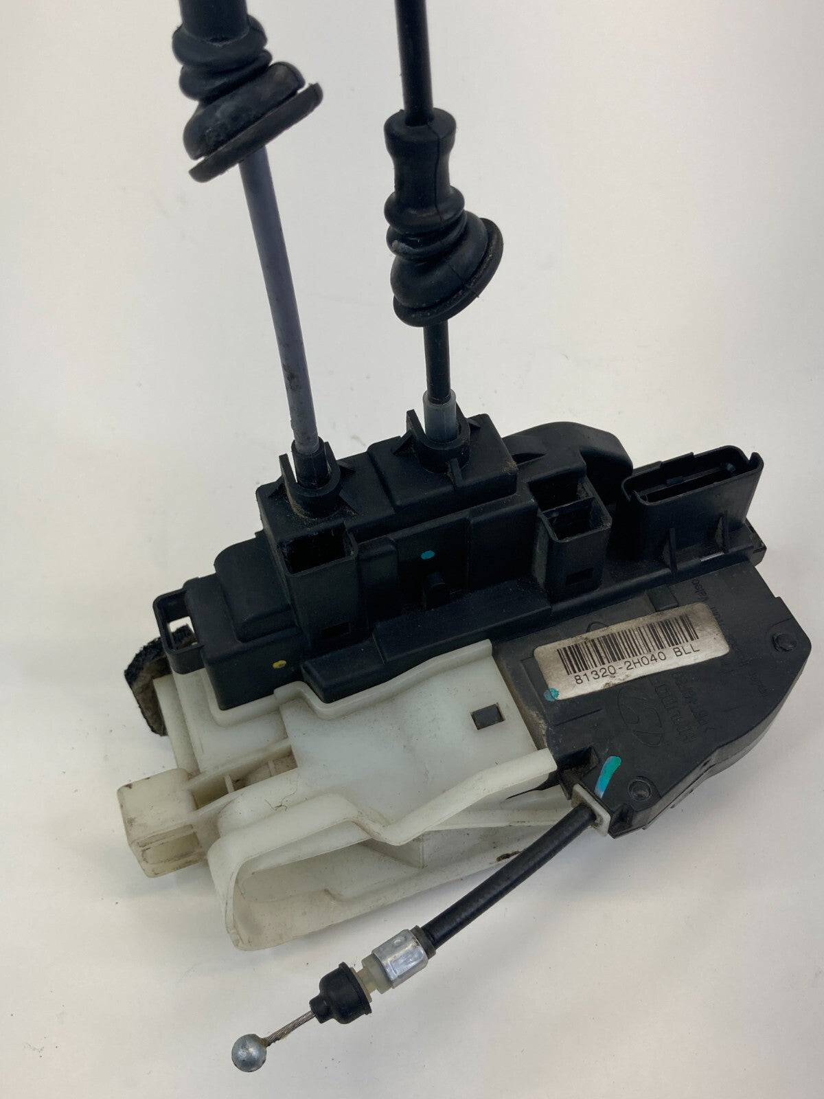 06-10 Hyundai Elantra Front Right Side Door Lock Latch Key Entry 81320-2H040 OEM