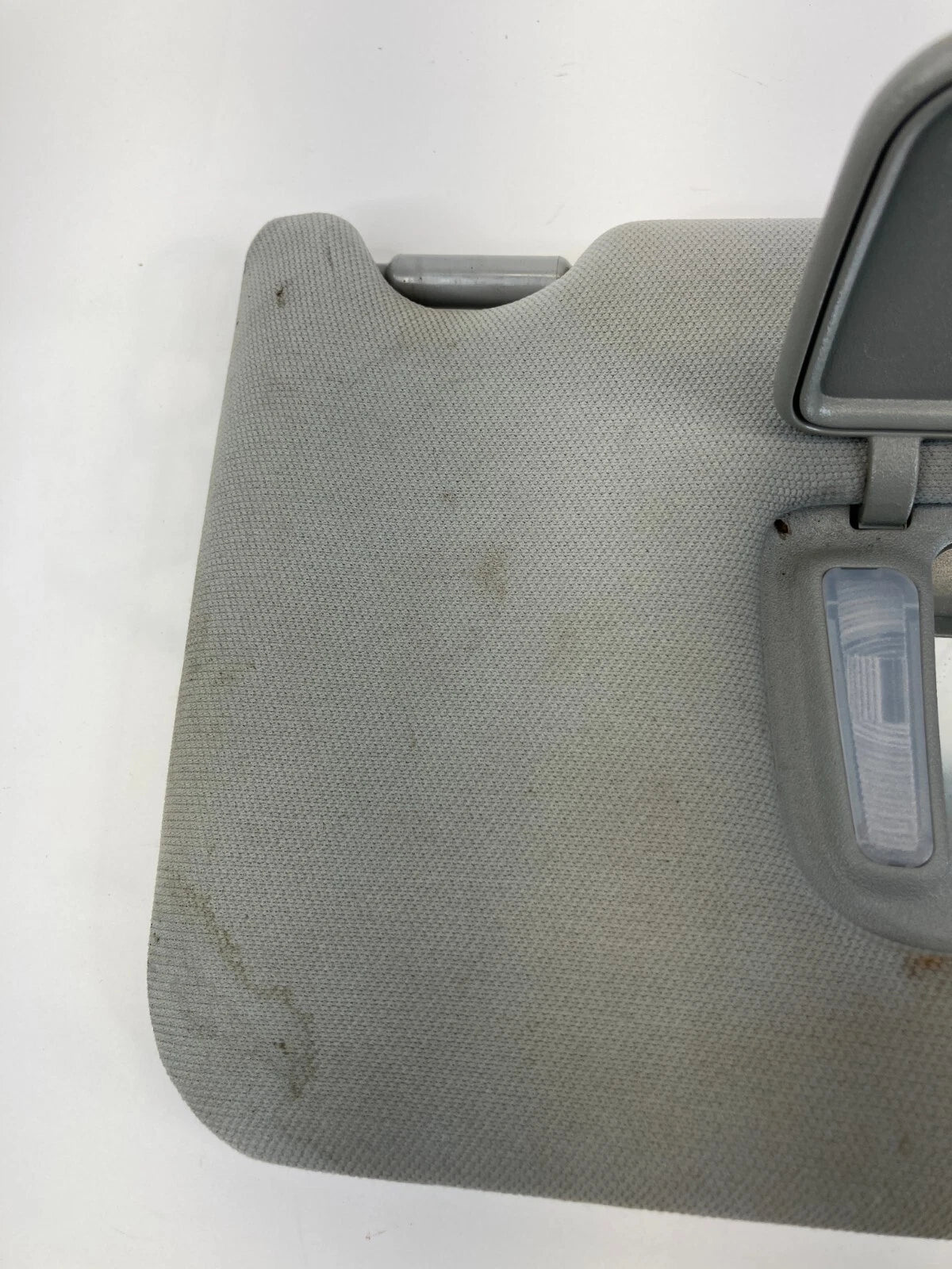 2003-2007 HONDA ACCORD RIGHT PASSENGER SUNVISOR SUN VISOR W/ LIGHTS OEM