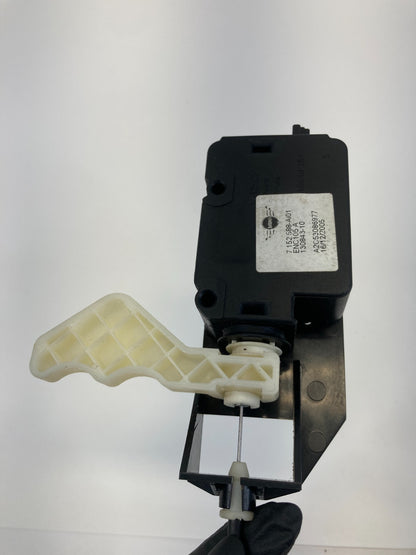 2004-2006 Mini Cooper Fuel Flap Release Locking Motor Actuator W/ Cable 7152588