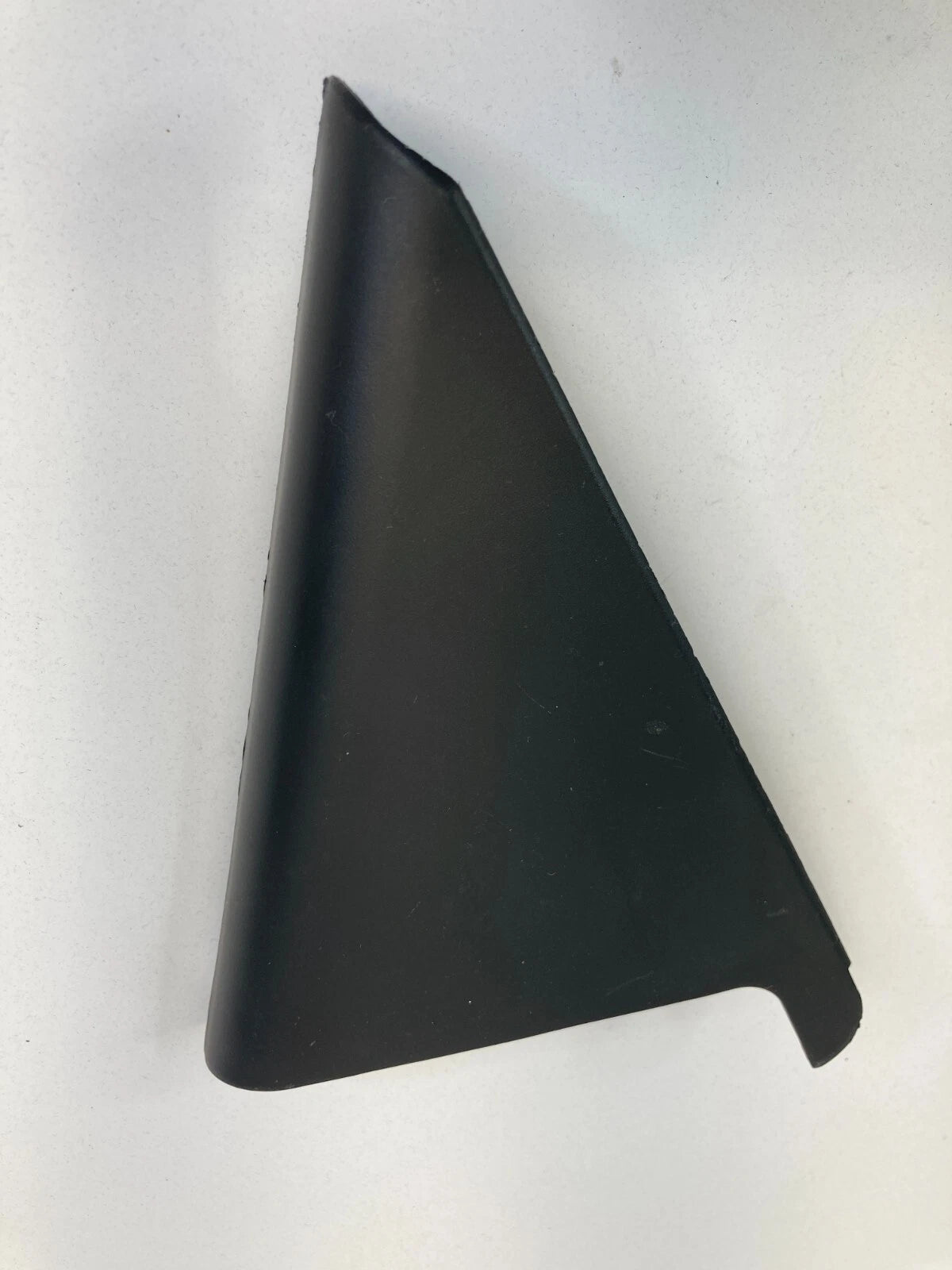2010-2015 HYUNDAI TUCSON REAR RIGHT SIDE DOOR INTERIOR COVER TRIM 83920-2S000
