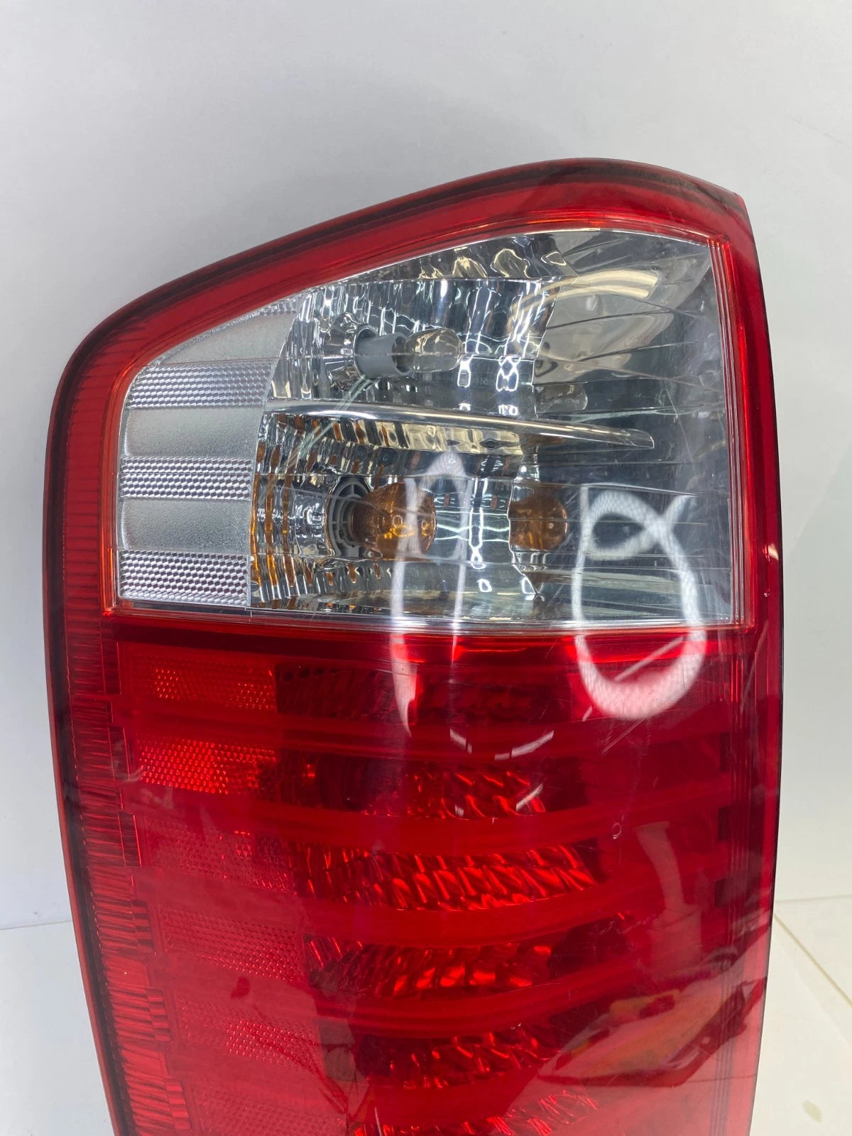 2006-2014 KIA SEDONA DRIVER LEFT SIDE TAIL LIGHT LAMP TAILLIGHT TAILLAMP OEM