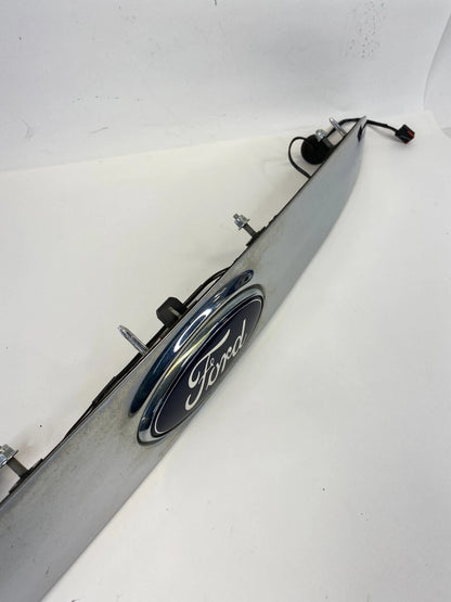 2013-2016 FORD ESCAPE LIFTGATE TAILGATE MOLDING TRIM LICENSE PANEL W/O CAMERA