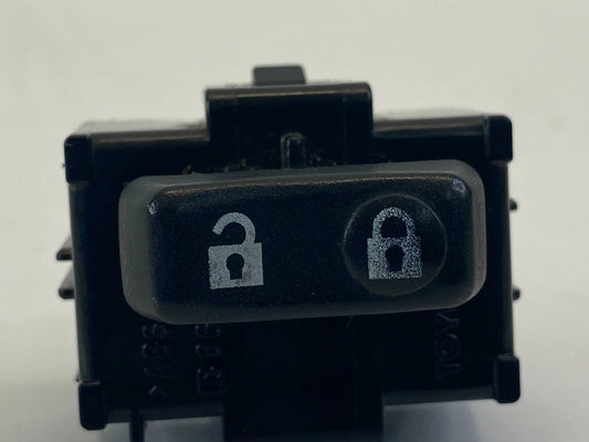 2009 2010 09 10 PONTIAC VIBE FRONT RIGHT PASSEGER DOOR LOCK BUTTON SWITCH OEM