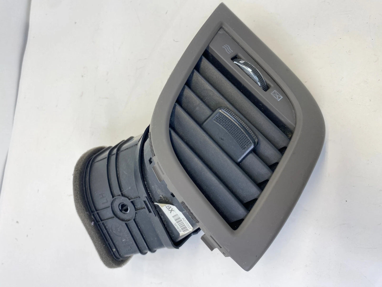 2011-2014 HYUNDAI ACCENT LEFT DRIVER SIDE DASH AIR VENT GRILLE OEM 97460-1R000