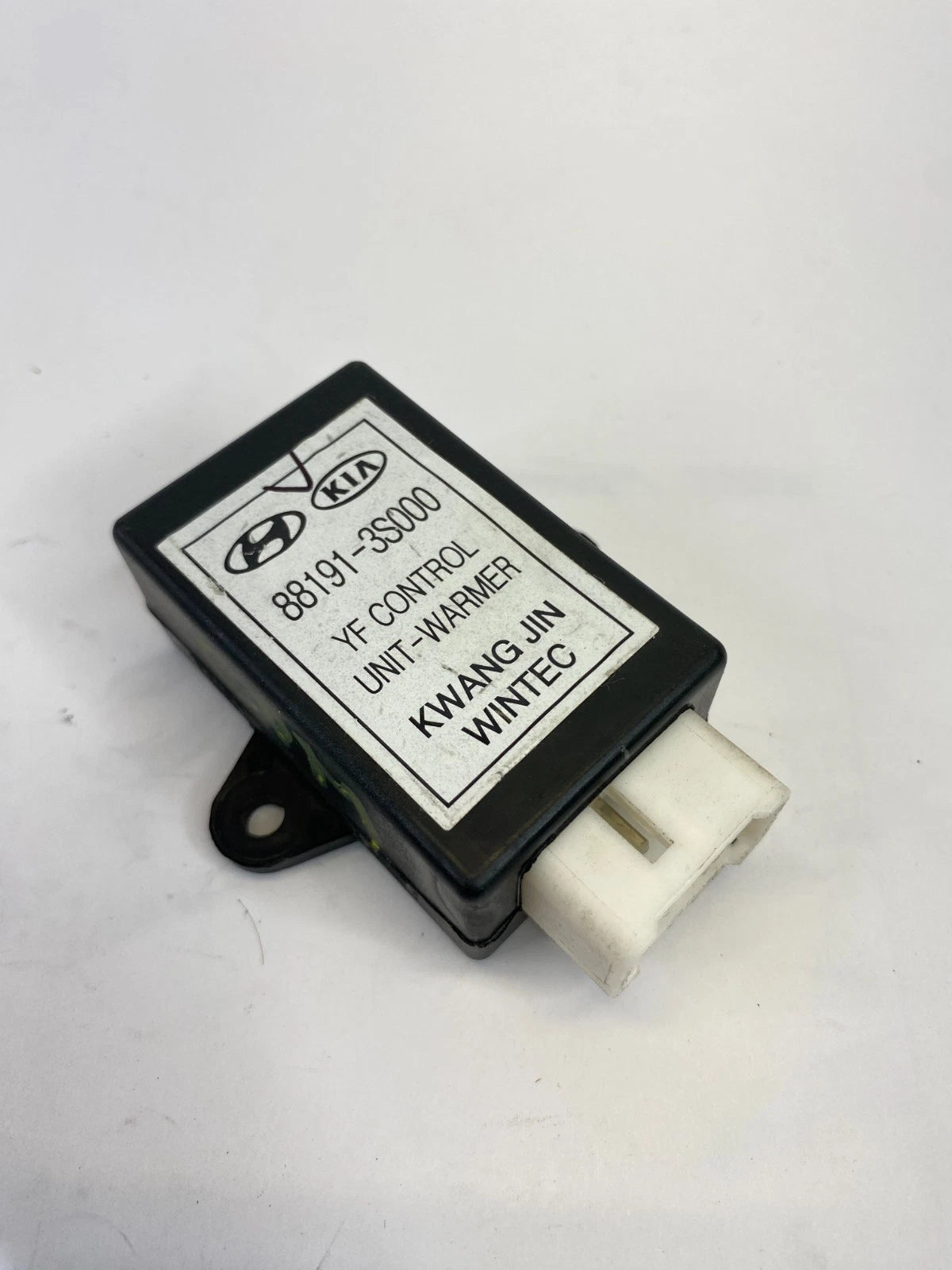 2011-2015 HYUNDAI SONATA FRONT SEAT HEATER RELAY MODULE 88191-3S000 OEM