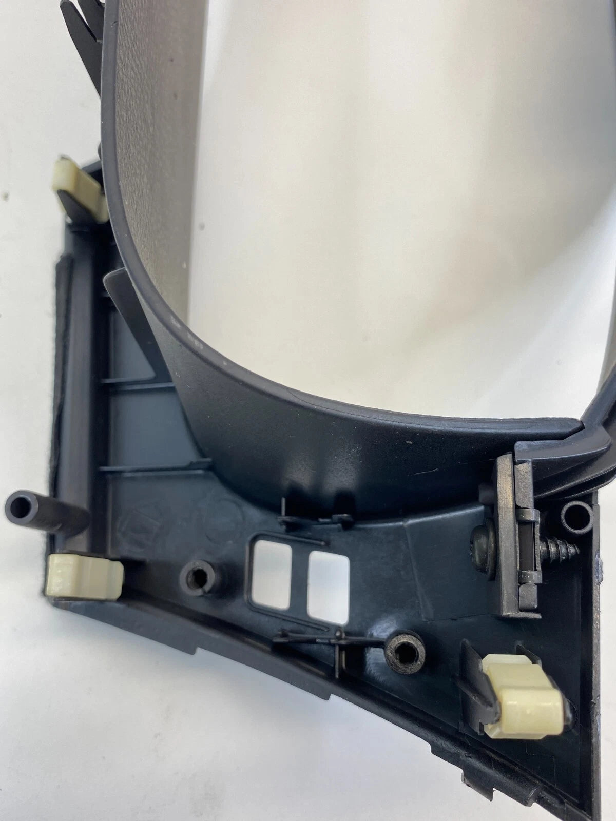 2009 2010 HYUNDAI SONATA SPEEDOMETER BEZEL DASH SURROUND TRIM 84832-3K500 OEM
