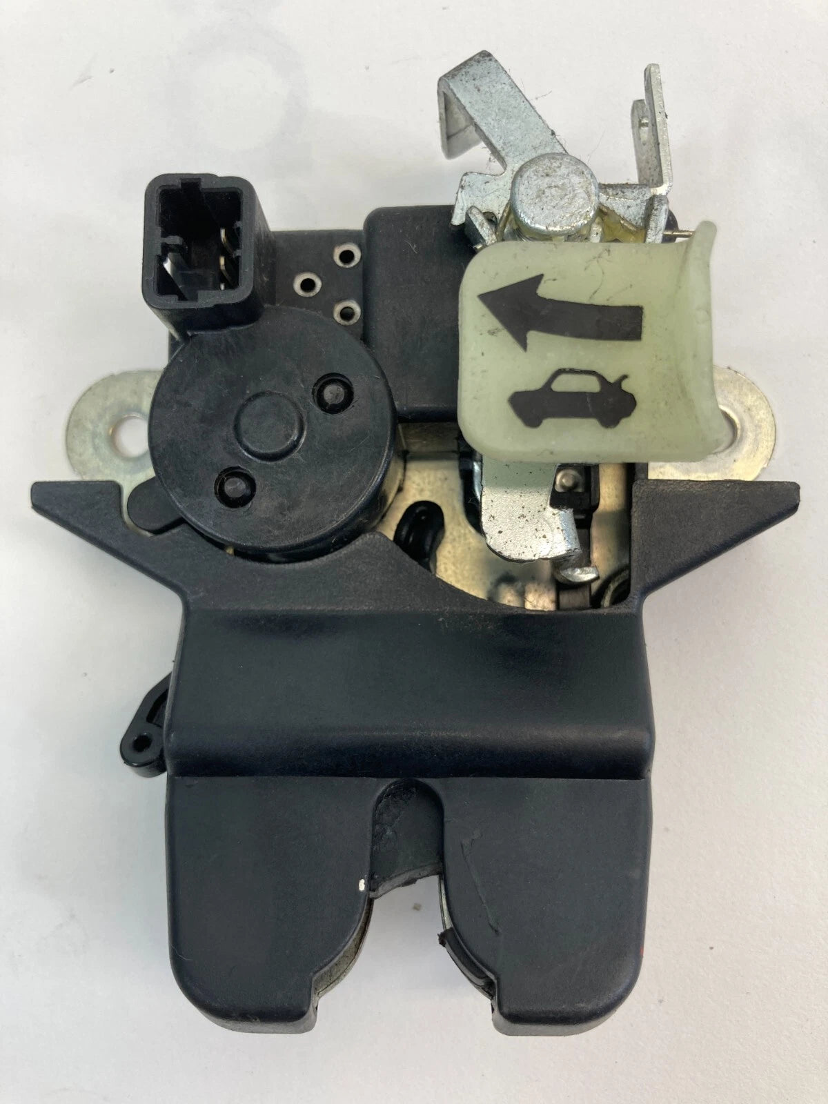 2011-2014 HYUNDAI SONATA SEDAN TRUNK LATCH DECK LID LOCK RELEASE ACTUATOR OEM
