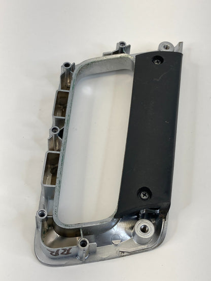 12-15 Chevrolet Captiva Sport Rear Right Side Inner Door Pull Handle Trim Bezel