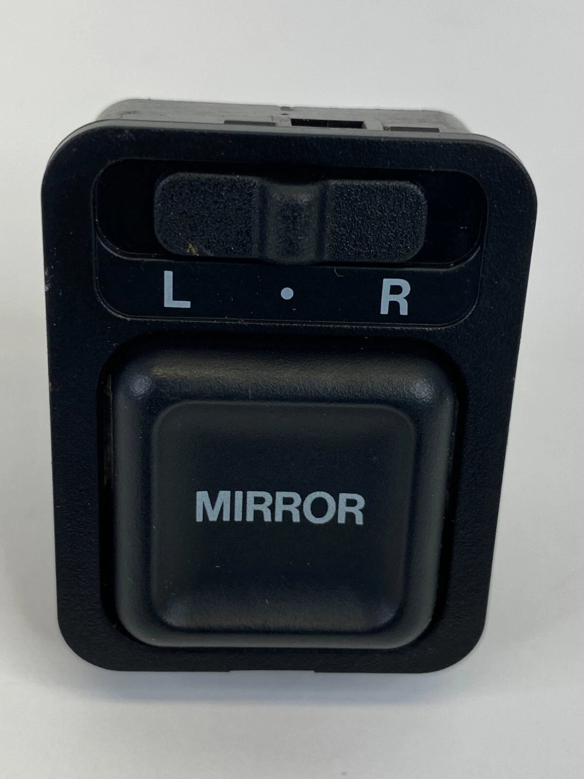 99 00 01 02 03 04 HONDA ODYSSEY SIDE VIEW POWER DOOR MIRROR CONTROL SWITCH OEM