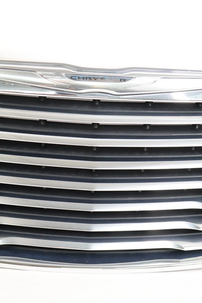 2011-2014 CHRYSLER 300 FRONT BUMPER UPPER GRILLE GRILL MESH CHROME OEM FACTORY