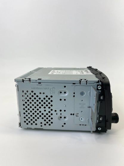 2012-2014 HYUNDAI ACCENT DASH AM FM CD RADIO PLAYER UNIT 96170-1R1104X OEM