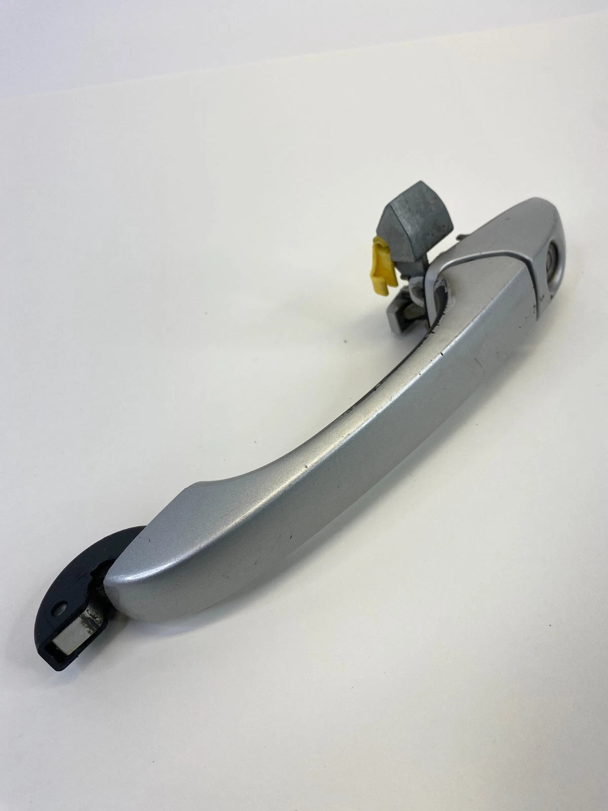 2007-2017 JEEP PATRIOT FRONT LEFT DRIVER EXTERIOR OUTER DOOR HANDLE SILVER OEM