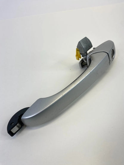 2007-2017 JEEP PATRIOT FRONT LEFT DRIVER EXTERIOR OUTER DOOR HANDLE SILVER OEM