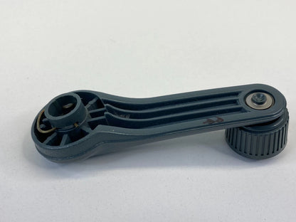 1997-2002 FORD ESCORT FR RH WINDOW CRANK REGULATOR HANDLE OEM F0C6-5823342-AAW