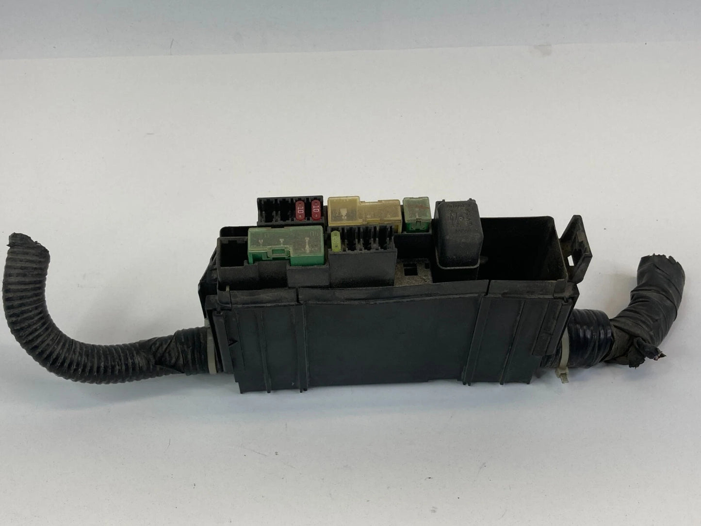 09-14 NISSAN CUBE FRONT COMPARTMENT FUSE BOX RELAY MODULE UNIT 24382-EW70B OEM