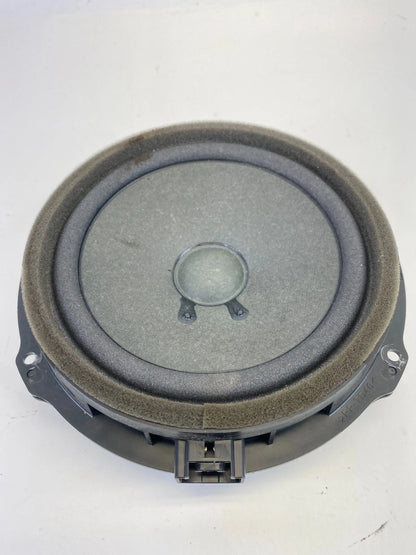 2013-2015 FORD ESCAPE FRONT RIGHT SIDE DOOR AUDIO SPEAKER 8A6T-18808-AC OEM