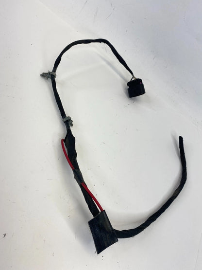 13-16 DODGE DART SEDAN REAR LEFT TAIL LIGHT TAILLIGHT LIGHT STOP CONNECTOR OEM
