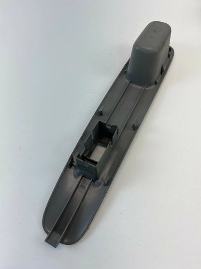 2000-2004 TOYOTA AVALON REAR RIGHT SIDE DOOR WINDOW SWITCH BEZEL 74271-AC020 OEM