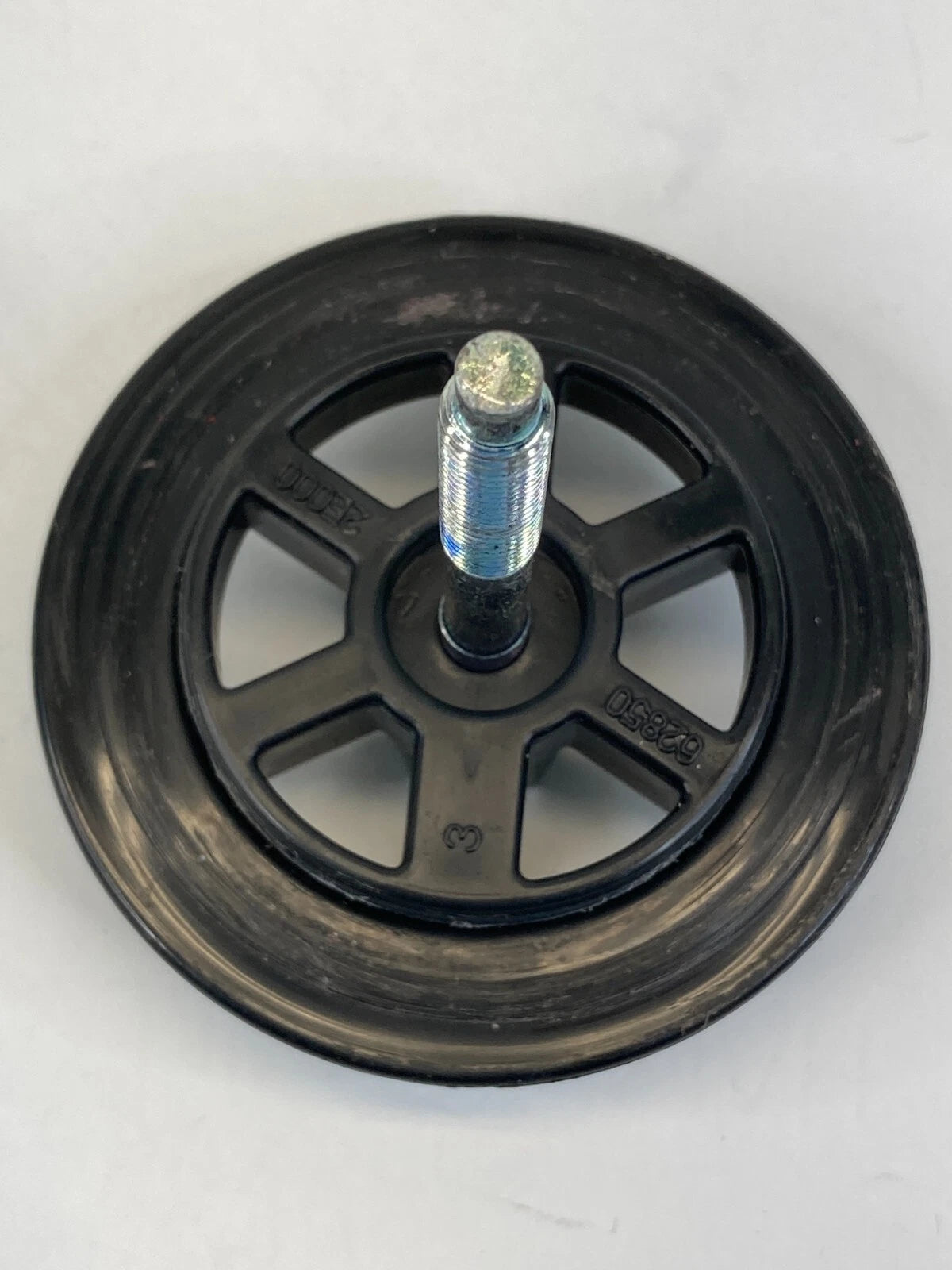 05-10 KIA SPORTAGE SPARE TIRE HOLD DOWN BRACKET RETAINER HOLDER BOLT 62850-2E000
