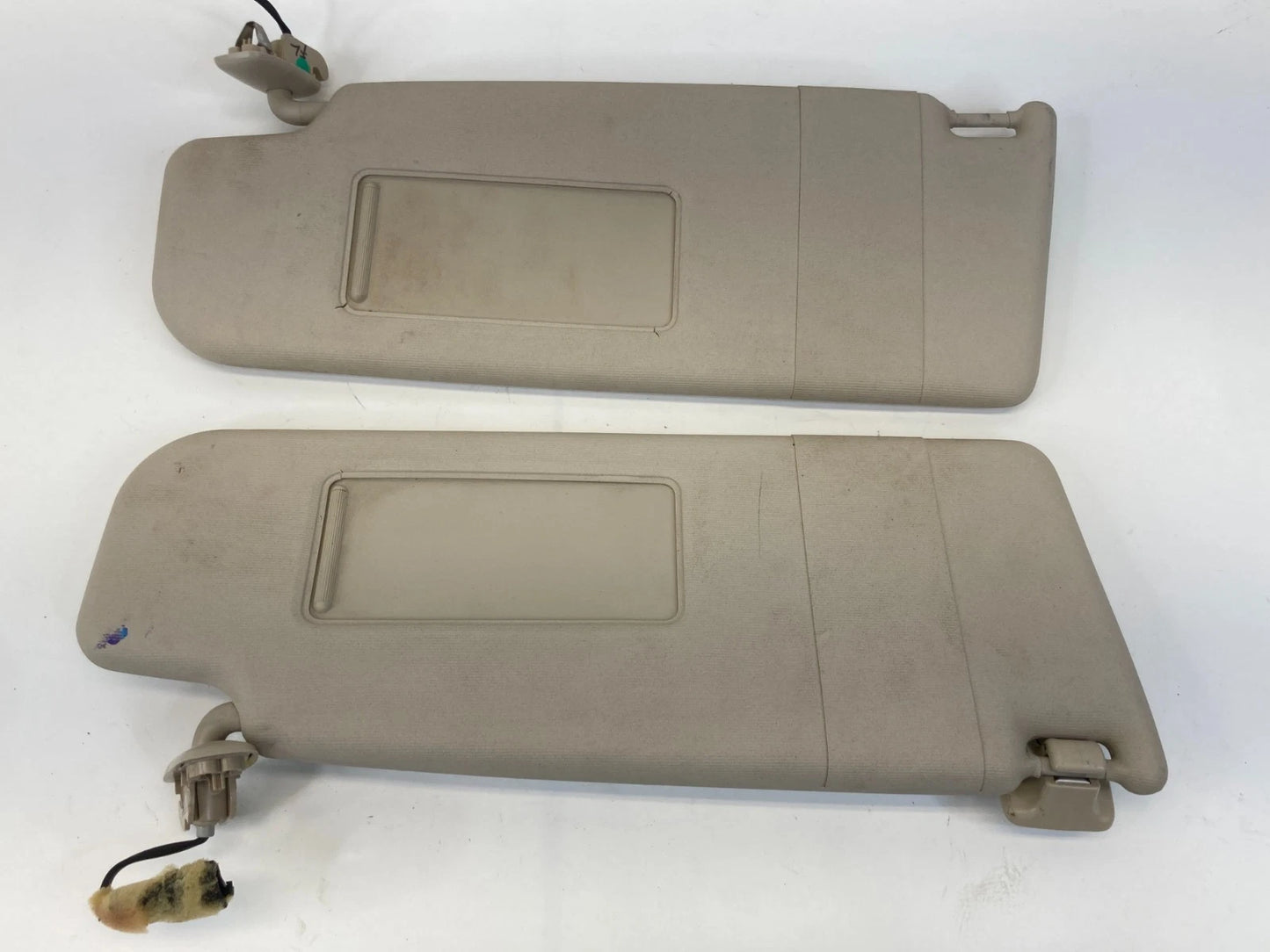 2011-2018 VOLKSWAGEN JETTA DRIVER & PASSENGER SUNVISOR SUN VISOR SET OEM