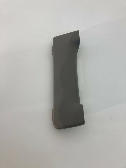 2001-2006 TOYOTA SEQUOIA RIGHT SIDE B PILLAR HANDLE COVER TRIM PANEL 74637-0C010